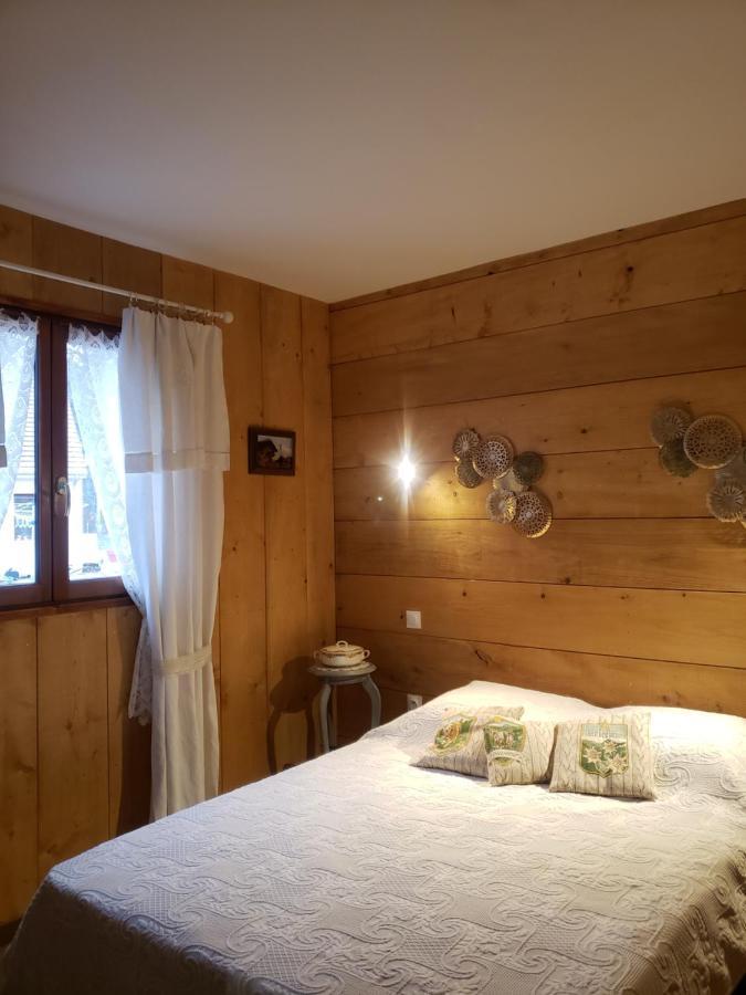 Les Chalets De La Garenne La Ferté-Beauharnais Zewnętrze zdjęcie